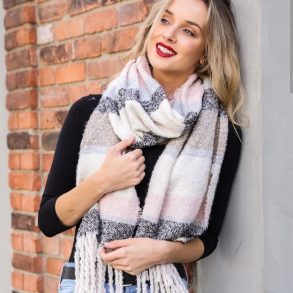 Unbranded Accessories - Cozy Fleece Scarf
